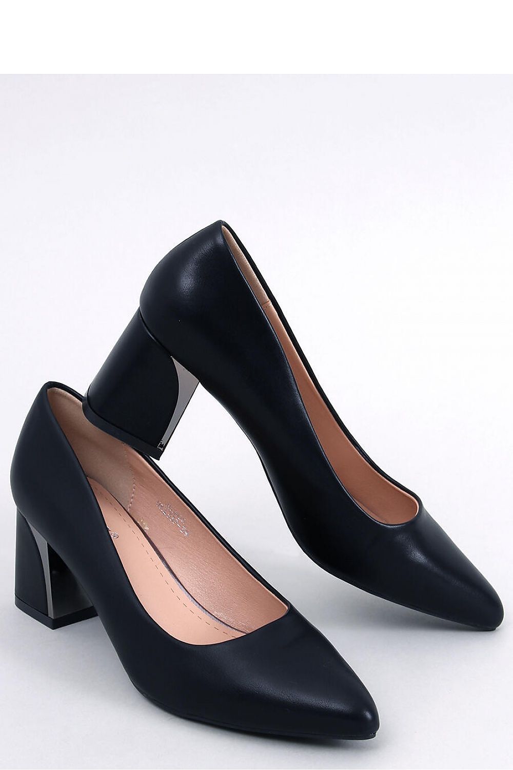 Block heel pumps model 178775 Inello - Edwin & Margaret